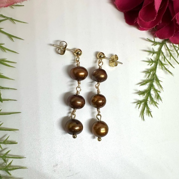 Saval Jewelry Jewelry - NEW⚜️Freshwater Brown Pearl Drop Earrings